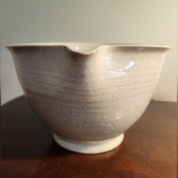Handmade Pottery Small Mixing Bowl - Picture 2 of 5